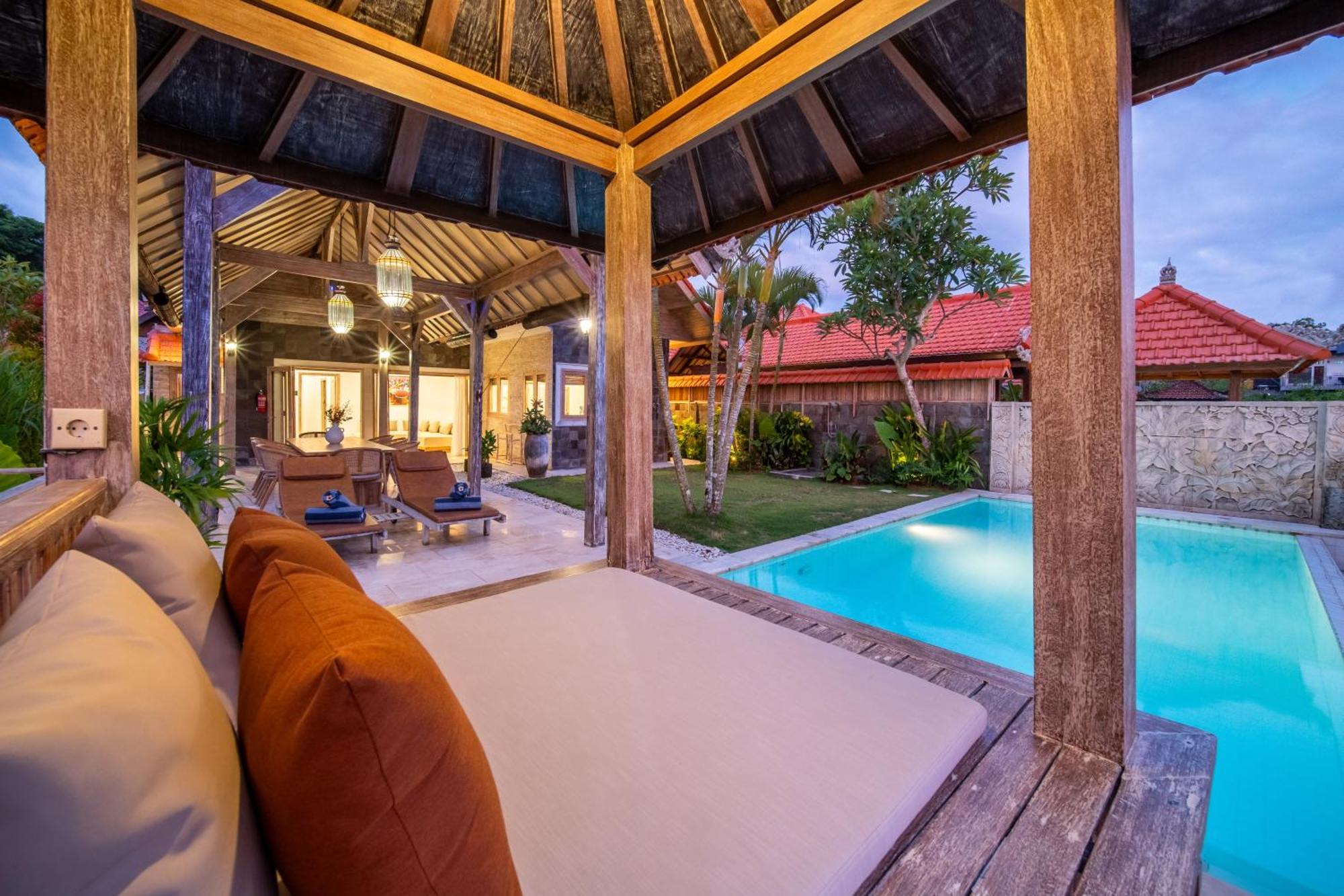 Tropical Villa Indah 울루와뚜 외부 사진