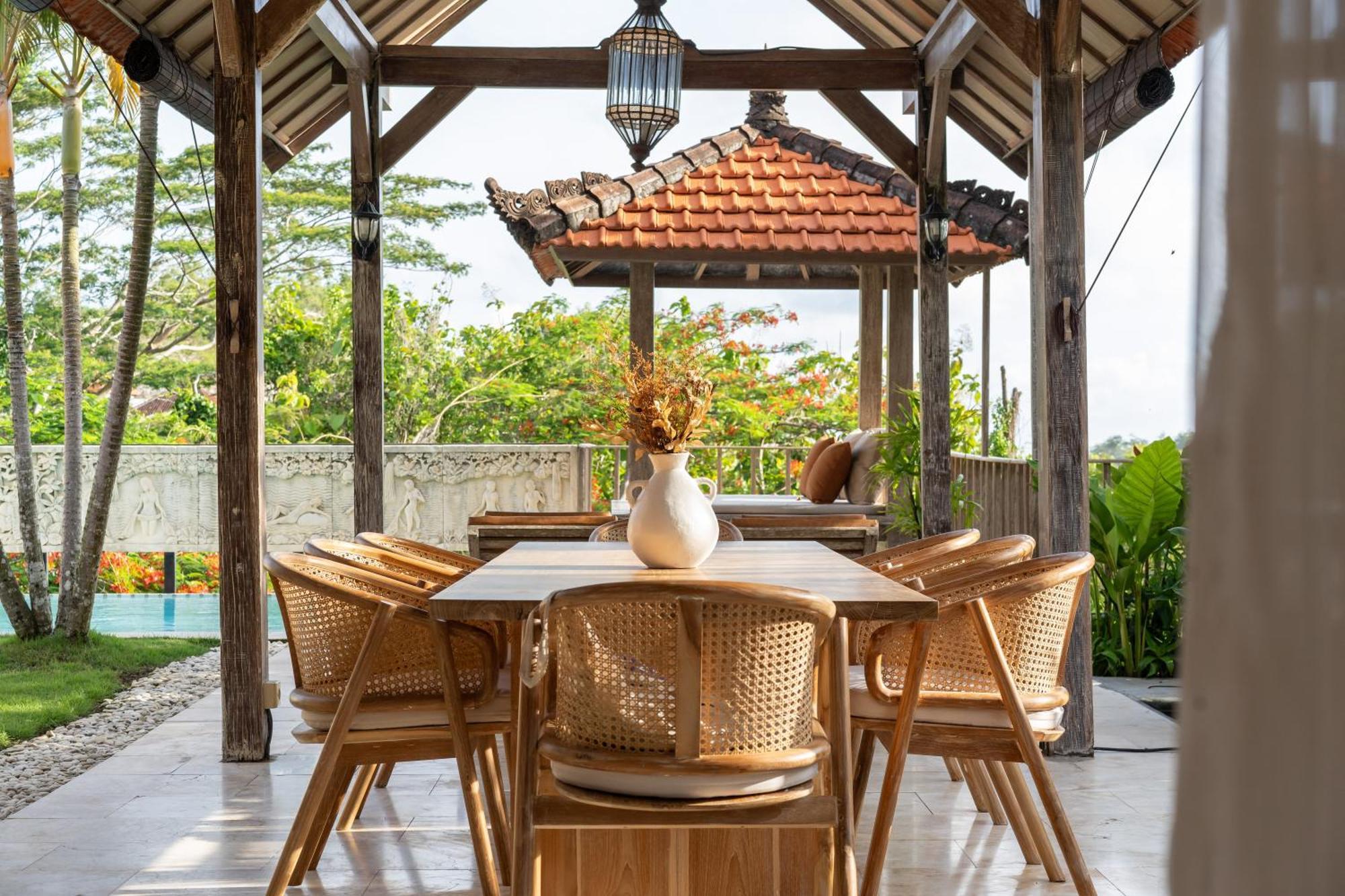 Tropical Villa Indah 울루와뚜 외부 사진