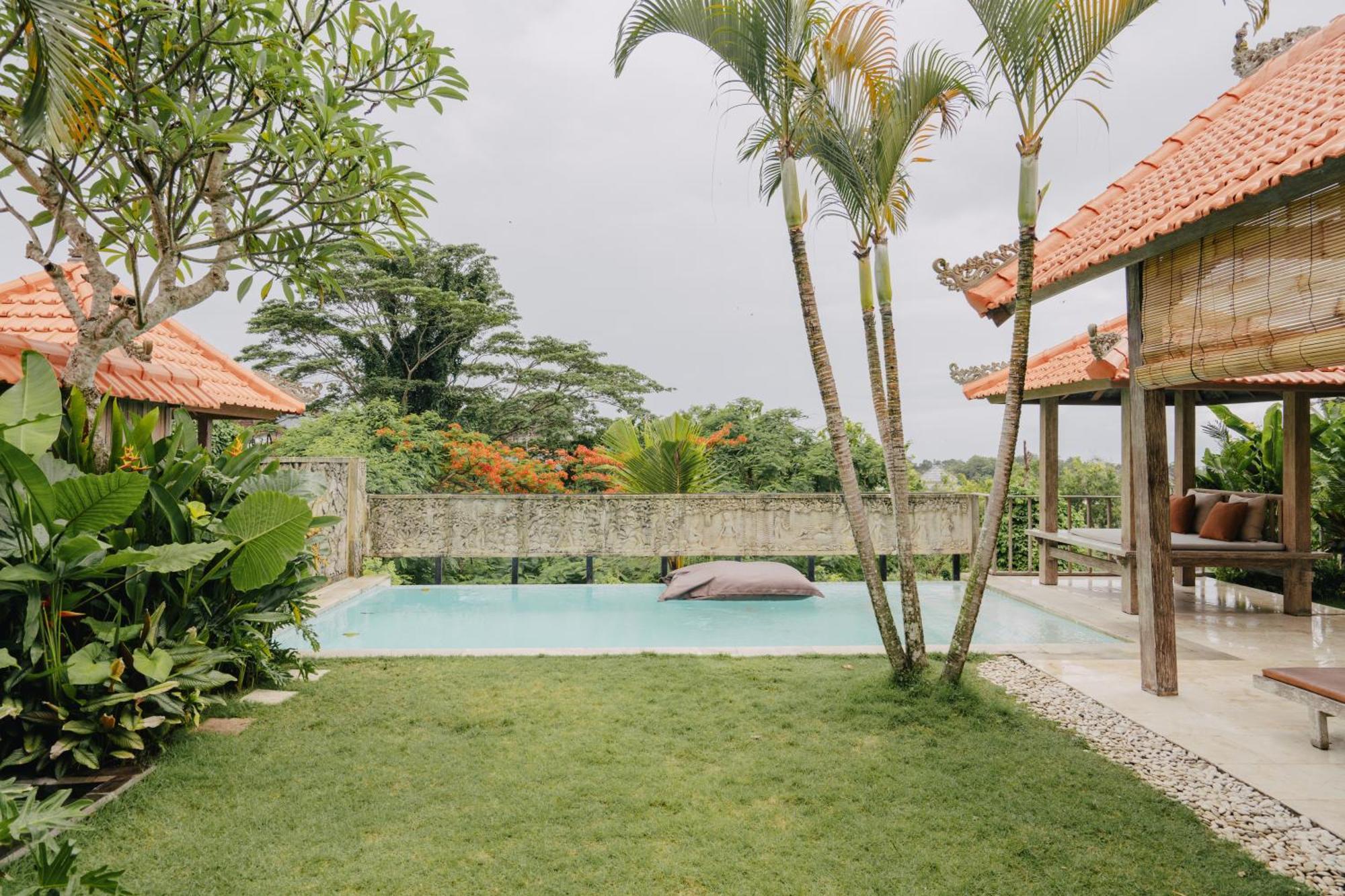 Tropical Villa Indah 울루와뚜 외부 사진